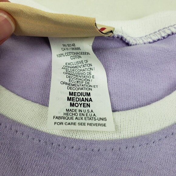 Vintage Embroidered Queen Bee Tee Purple Womens Medium Short Sleeve T-Shirt Crew - Picture 8 of 11